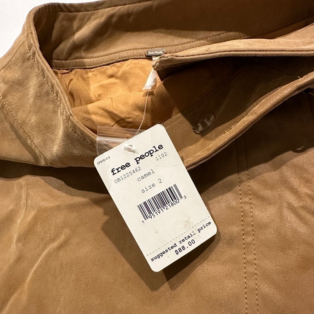 Free People Ari Wrap Camel brown/ tanfaux suede mini skirt size 2 - Picture 6 of 9